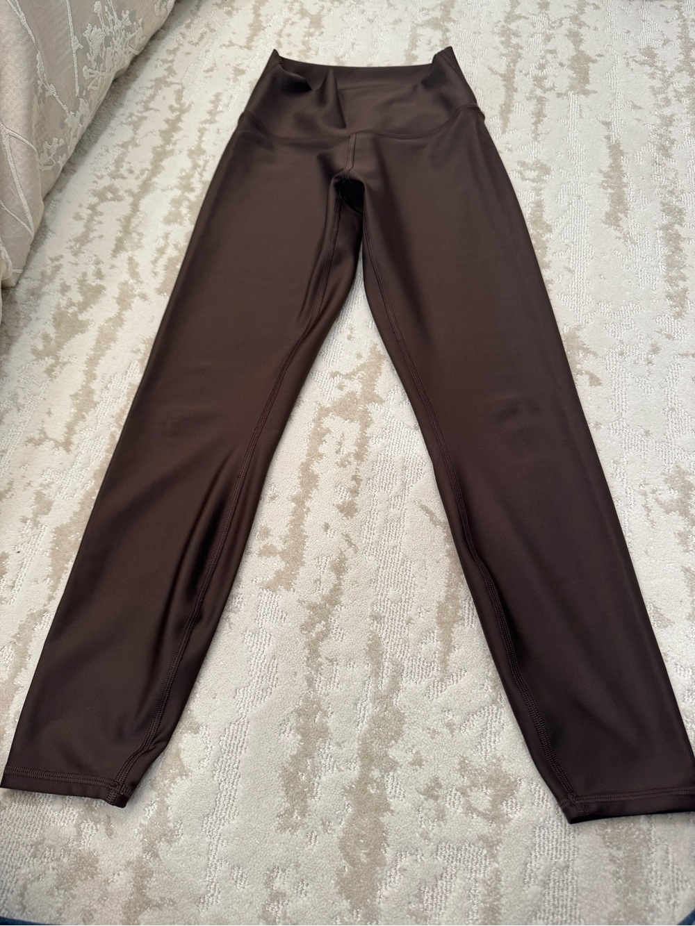 ALO High Waist Airlift Legging 7/8
Espresso